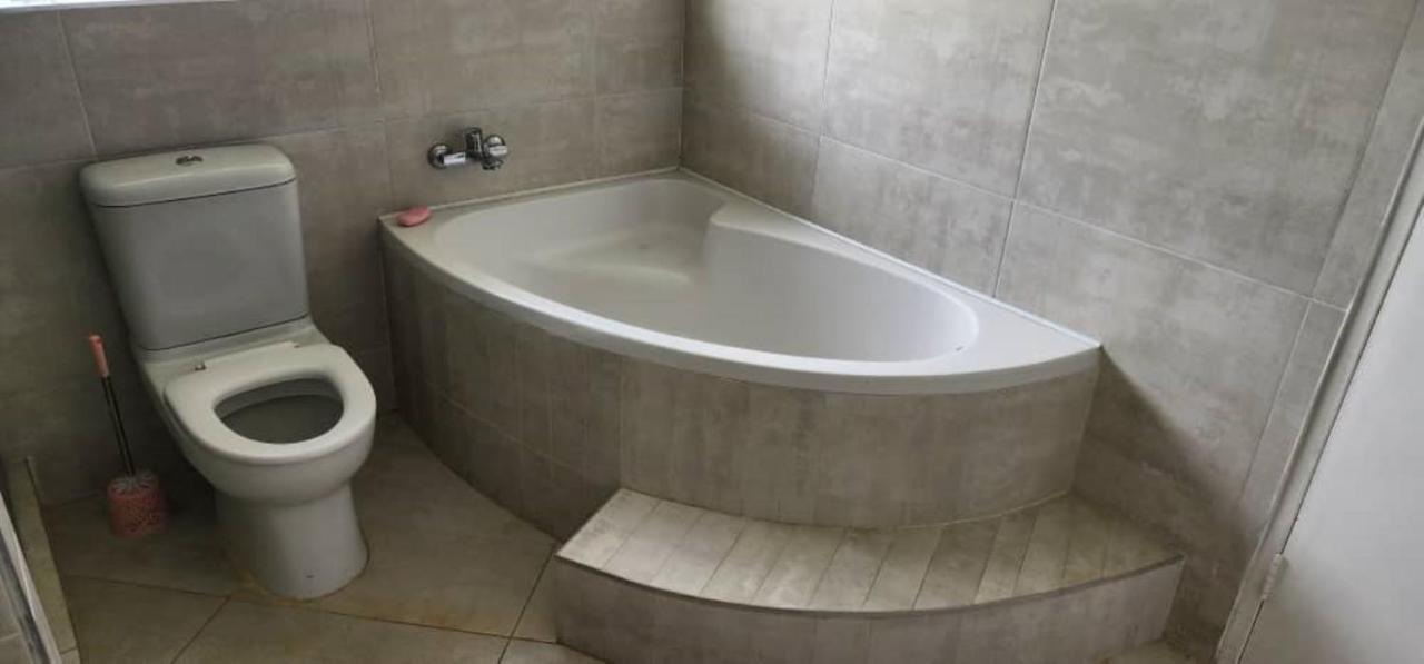 Lovely 3 Bed In Mount Pleasant - 2153 하라레 외부 사진
